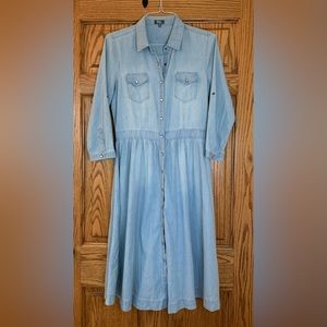 Reba Pearl Snap Western Chambray Button Down Dress Medium